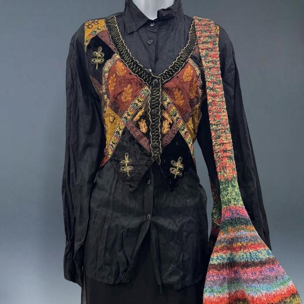 Vintage Nancy-K Tapestry Velvet Patchwork Vest Button Up Small Renaissance Boho